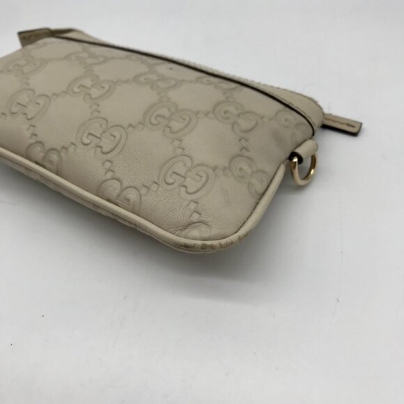 Gucci Off-White Monogram Leather Zip Wallet - Picture 8 of 11